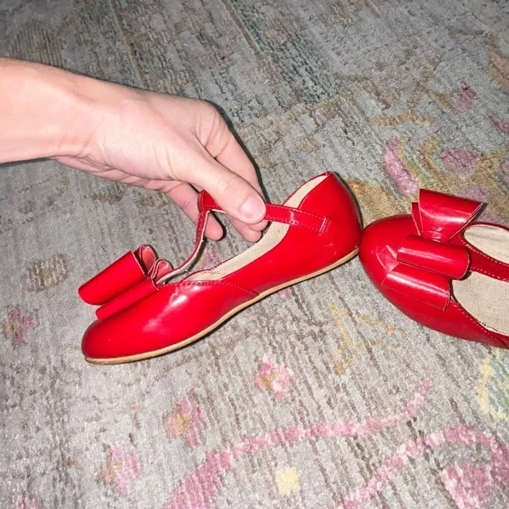 Joyfolie red patent leather bow flats sz 10